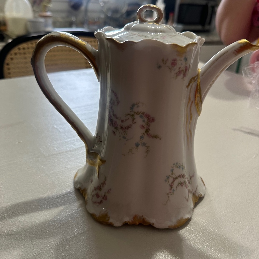 Vintage TOYO Porcelain Coffee / Tea Pot Floral Gold Trim Decorative